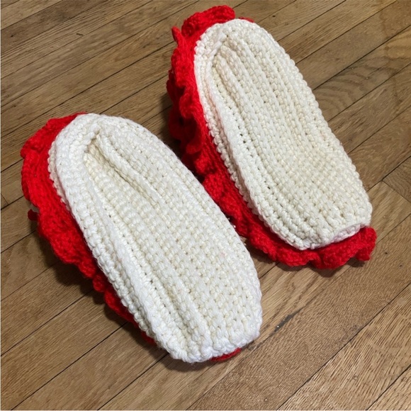White and Red Crochet Slippers - Picture 5 of 10